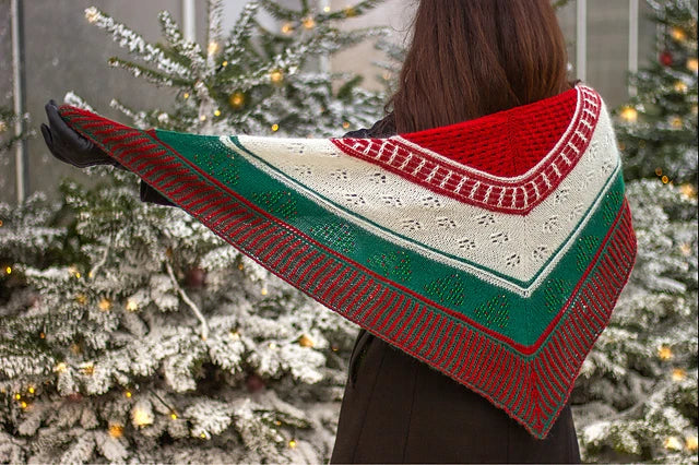 Christmas Spirit Shawl by Pavlina Inksmith pdf